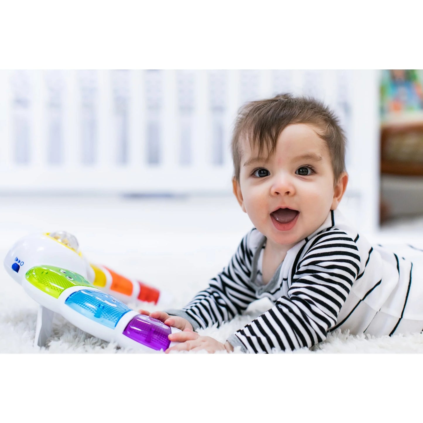 Glow & Discover Light Bar Activity Station, Multicolor, for Ages 3 Months +