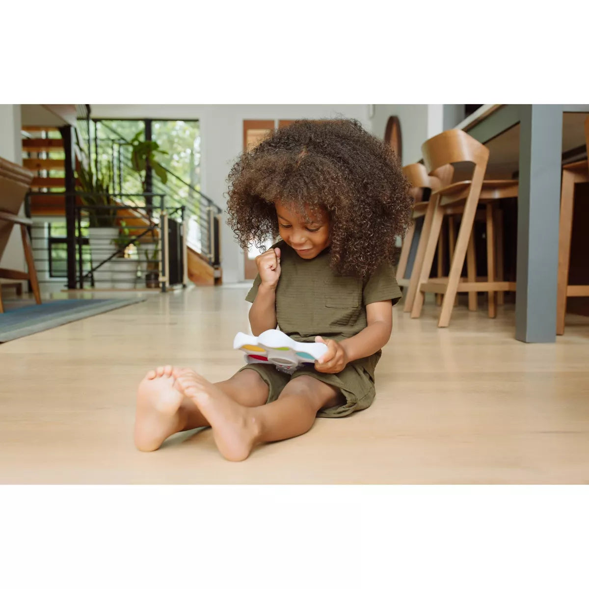 Chuckle & Roar Pop It & Learn - Lights, Sounds, Sensory!