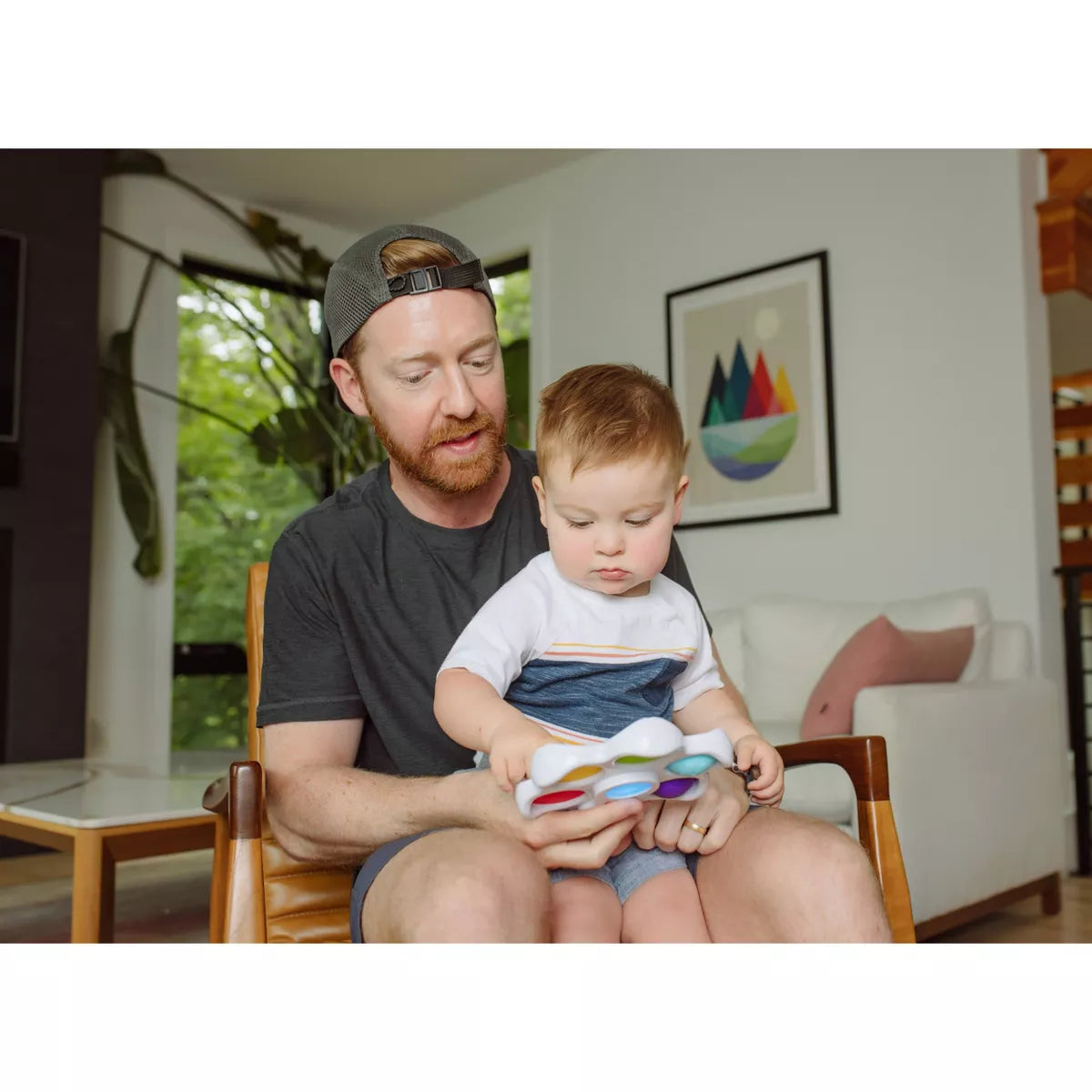 Chuckle & Roar Pop It & Learn - Lights, Sounds, Sensory!