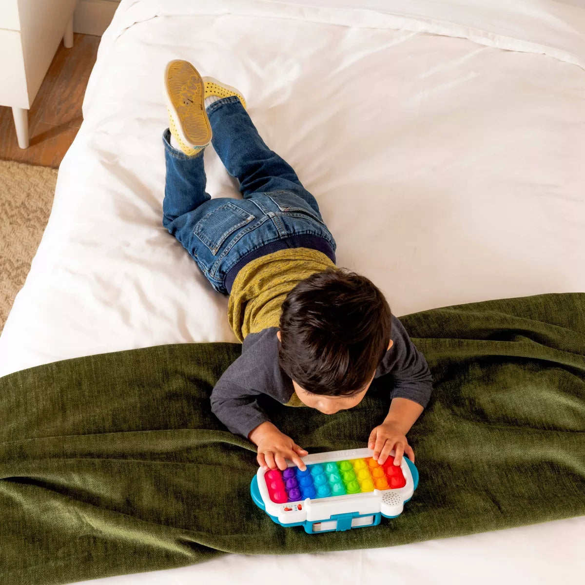 Chuckle and Roar ABC & Spelling Pop Keyboard : Grow with Me Guided Letter Learning